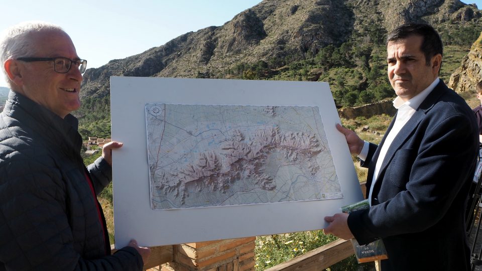 Un nuevo mapa le guiará por los mejores senderos de la sierra de Orihuela 6