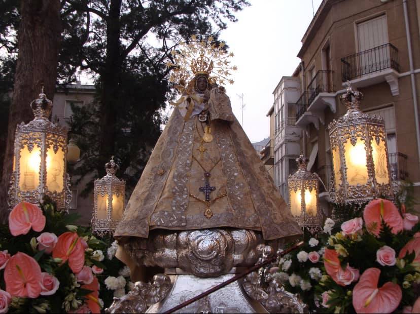La romería este miércoles de la Virgen de Monserrate de Orihuela arrancan las fiestas patronales