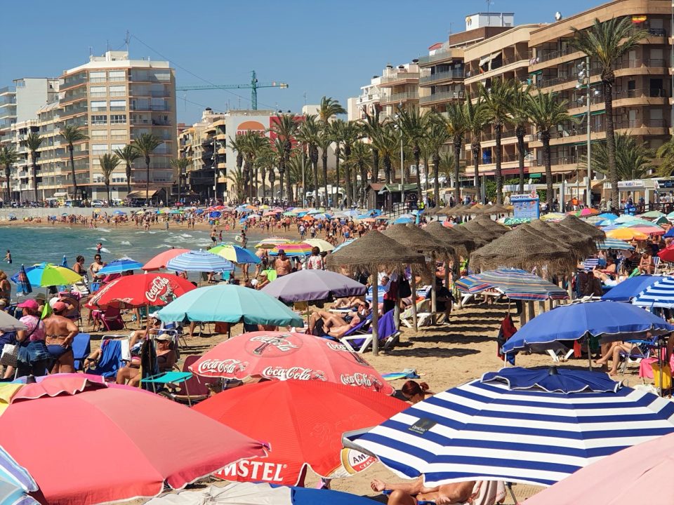 Playa del Cura en Torrevieja / Imagen de Julián Navarro, publicada en MeteOrihuela