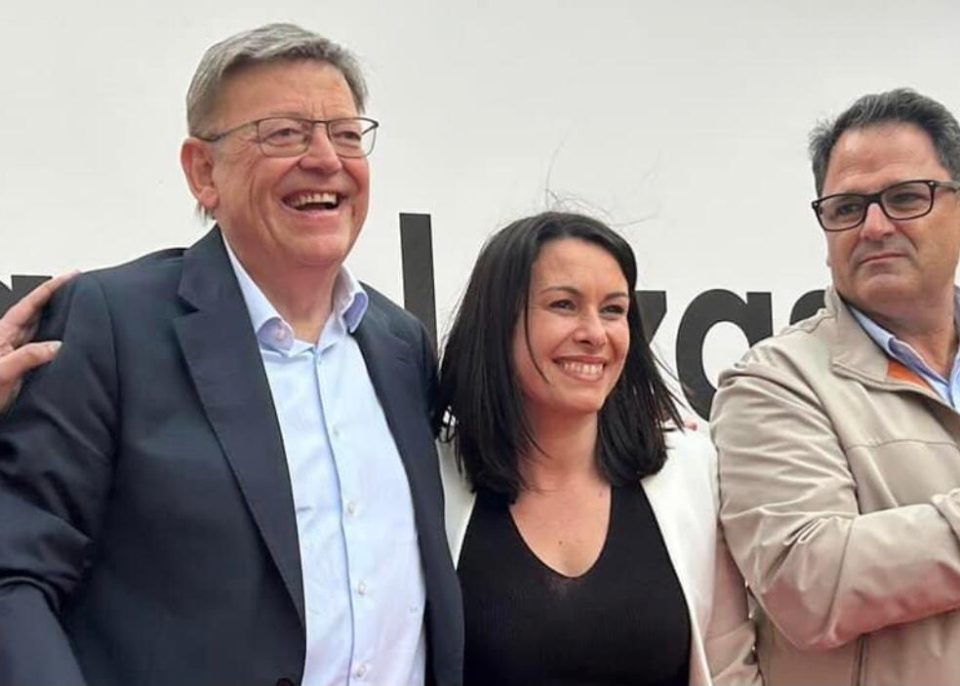 La alcaldesa de Orihuela, Carolina Gracia, junto al president de la Generalitat, Ximo Puig