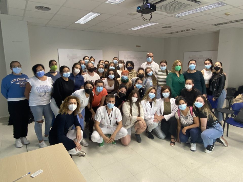 Alumnos internacionales realizan sus prácticas en el hospital de Torrevieja