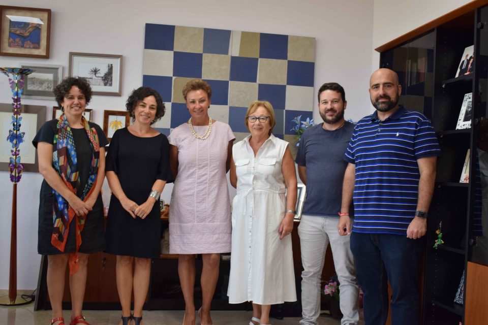 La UMH y Cáritas Diocesana de Orihuela-Alicante firman un convenio 6