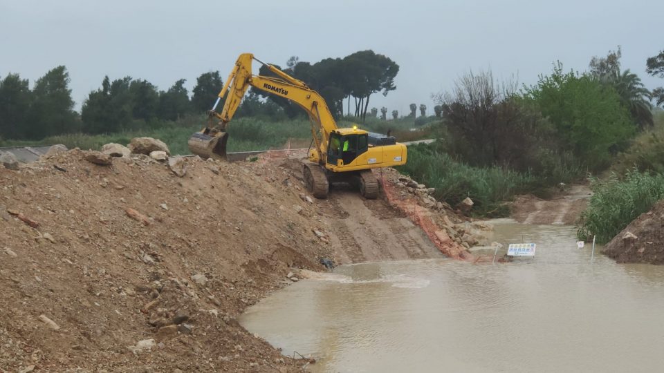 La CHS asegura que las obras del cauce del río en Almoradí no suponen riesgos 6