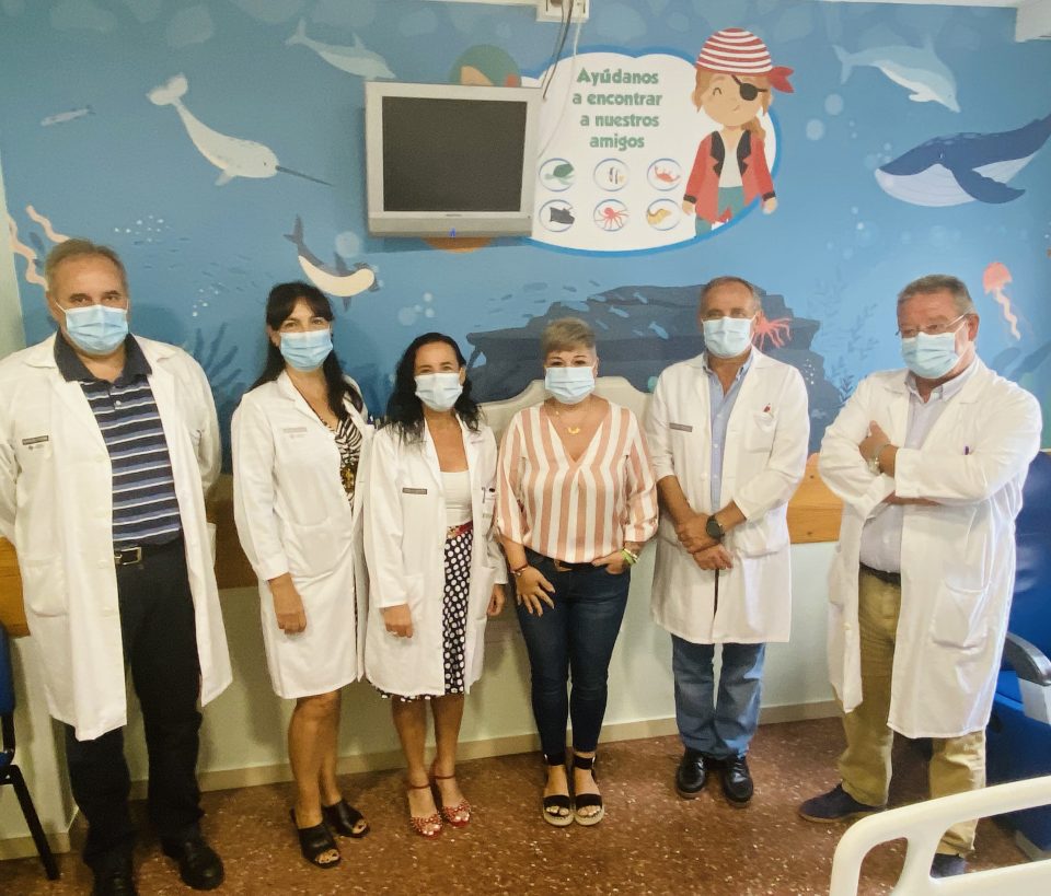 El servicio de Pediatría del Hospital Vega Baja estrena nueva decoración 6