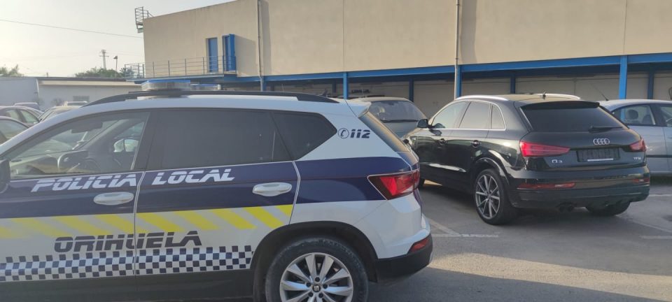 Detenidos dos hombres en Orihuela por el robo de un coche de alta gama en Holanda 6