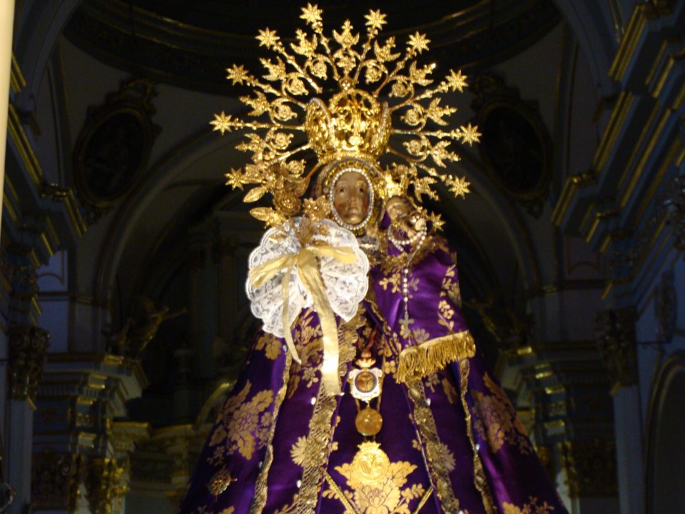 Las redes sociales difundirán los actos del mes de mayo en honor a la Virgen de Monserrate 6