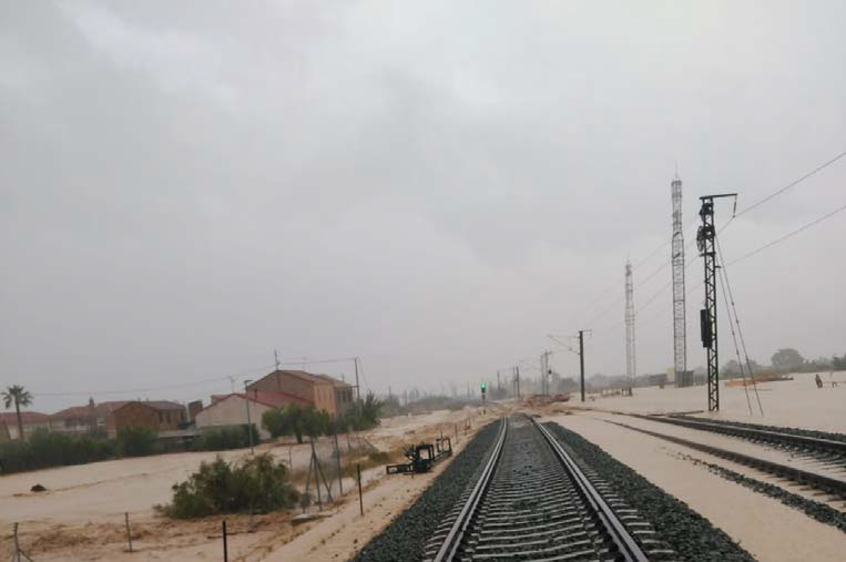 Adif restablecerá la línea entre Callosa y Murcia la próxima semana 6